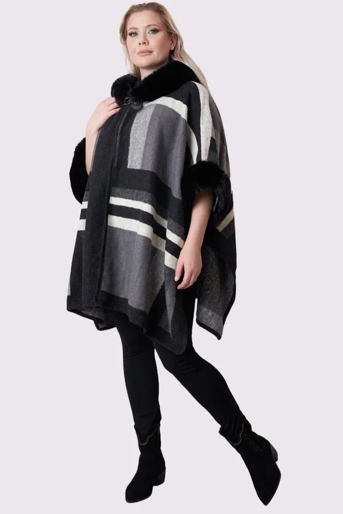 Abstract Plaid Pattern Knit Poncho