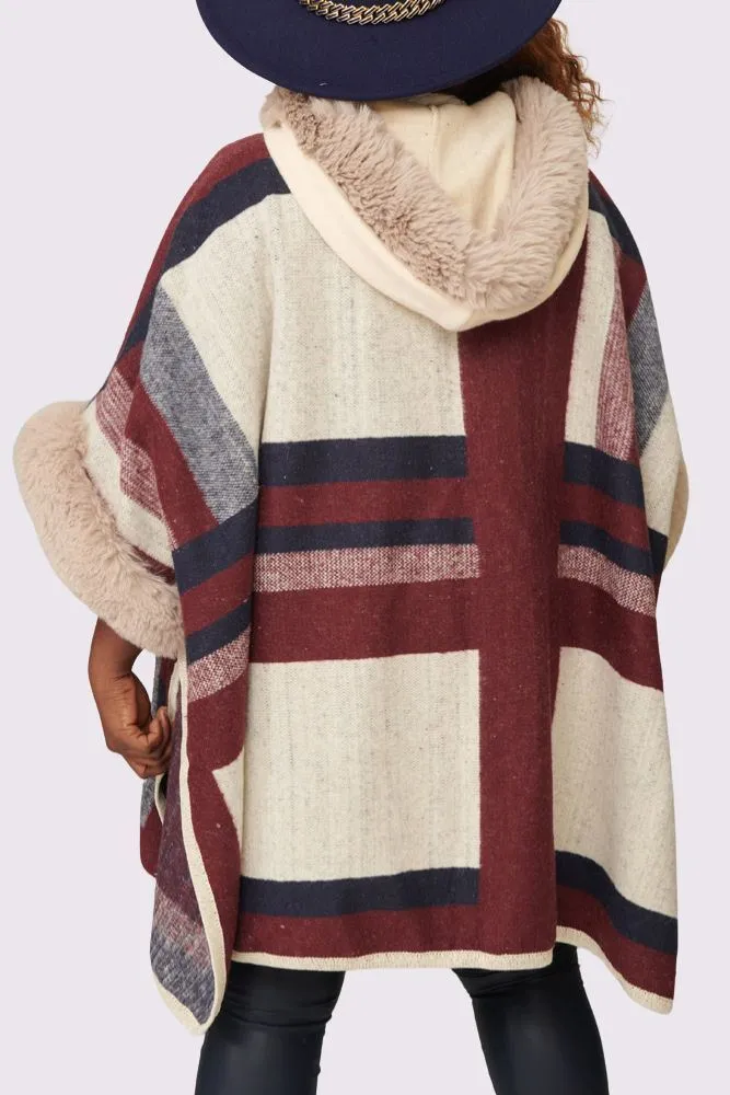 Abstract Plaid Pattern Knit Poncho