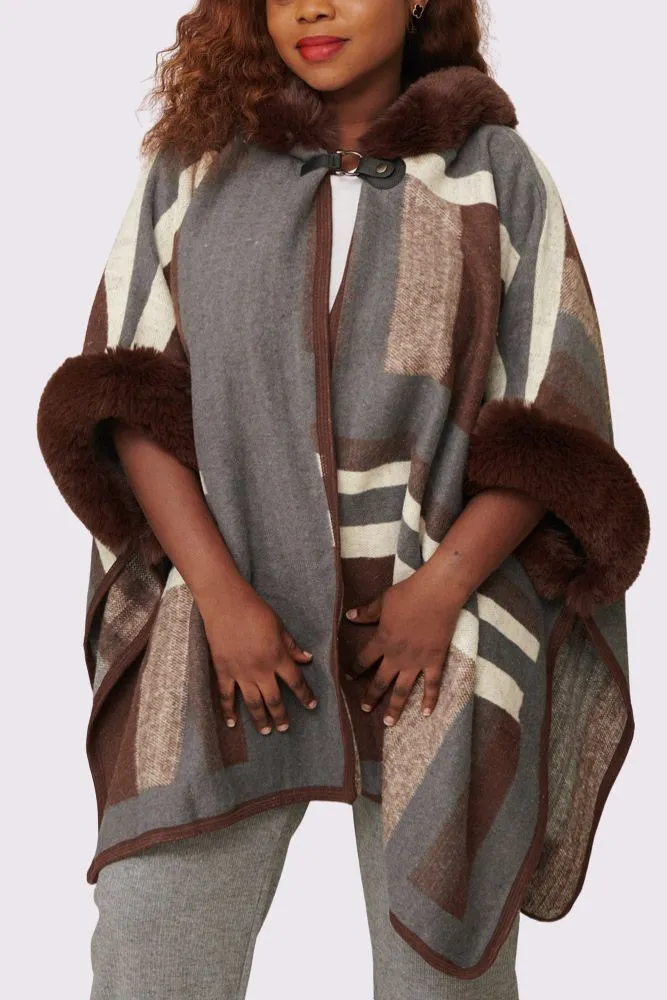 Abstract Plaid Pattern Knit Poncho