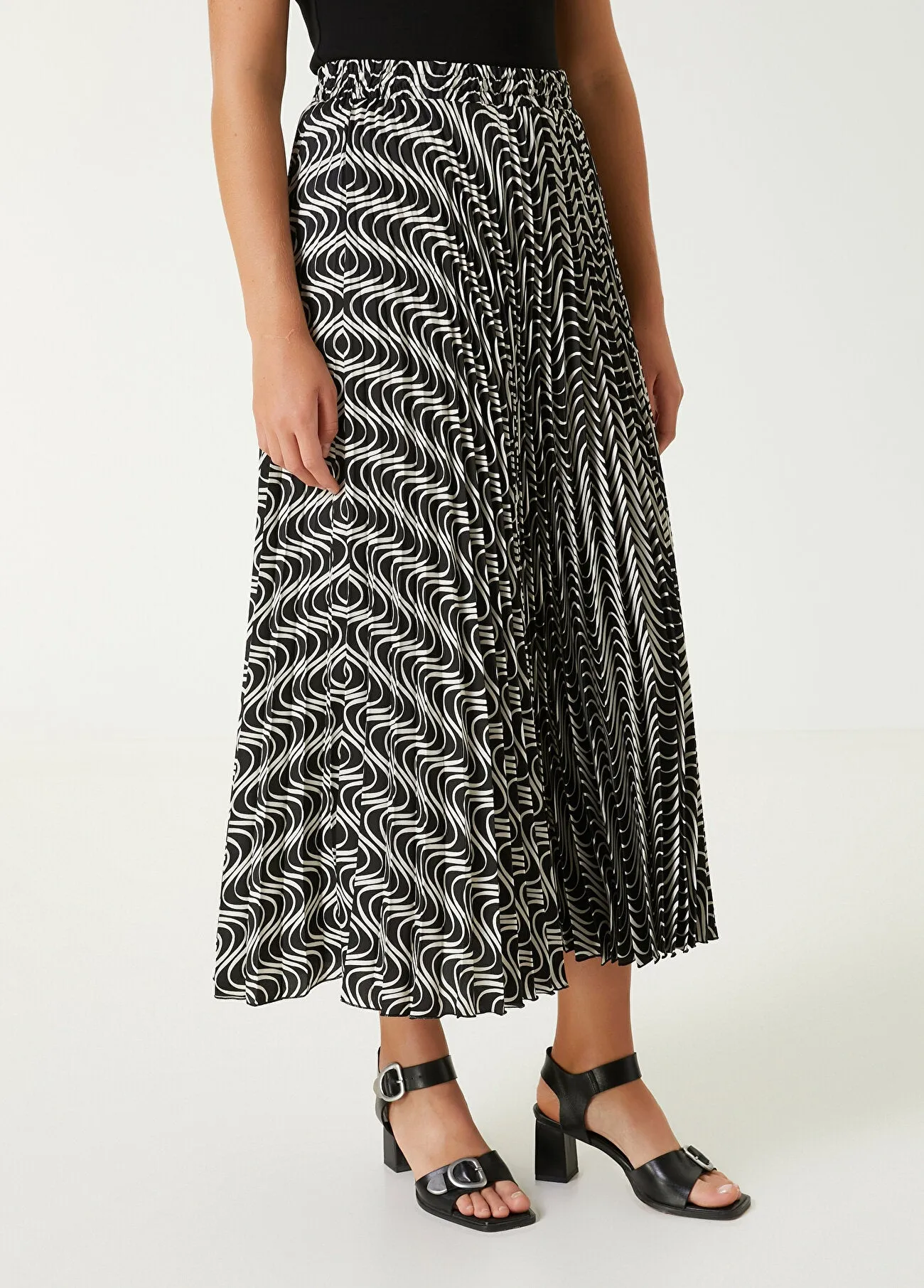 Beymen Club Patterned Midi Skirt Black/White