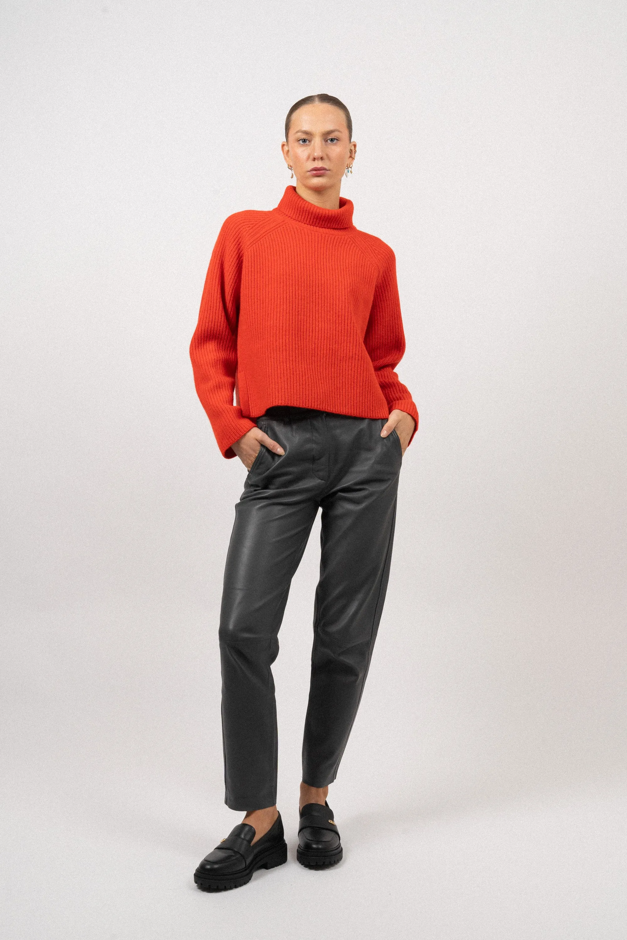 BriyaIW Pullover - Scarlet