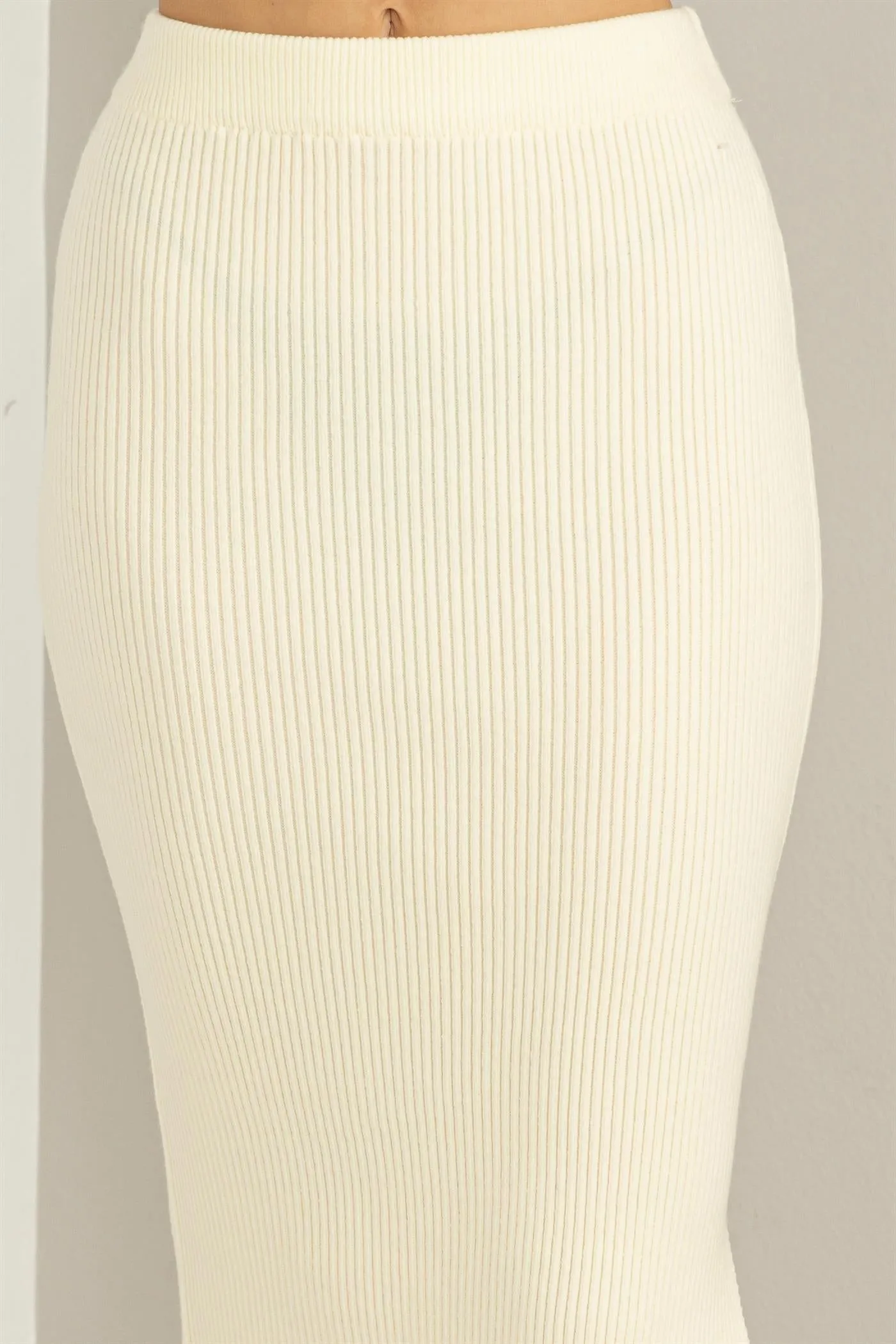 DZ23G324-High-waist Ribbed Midi Skirt