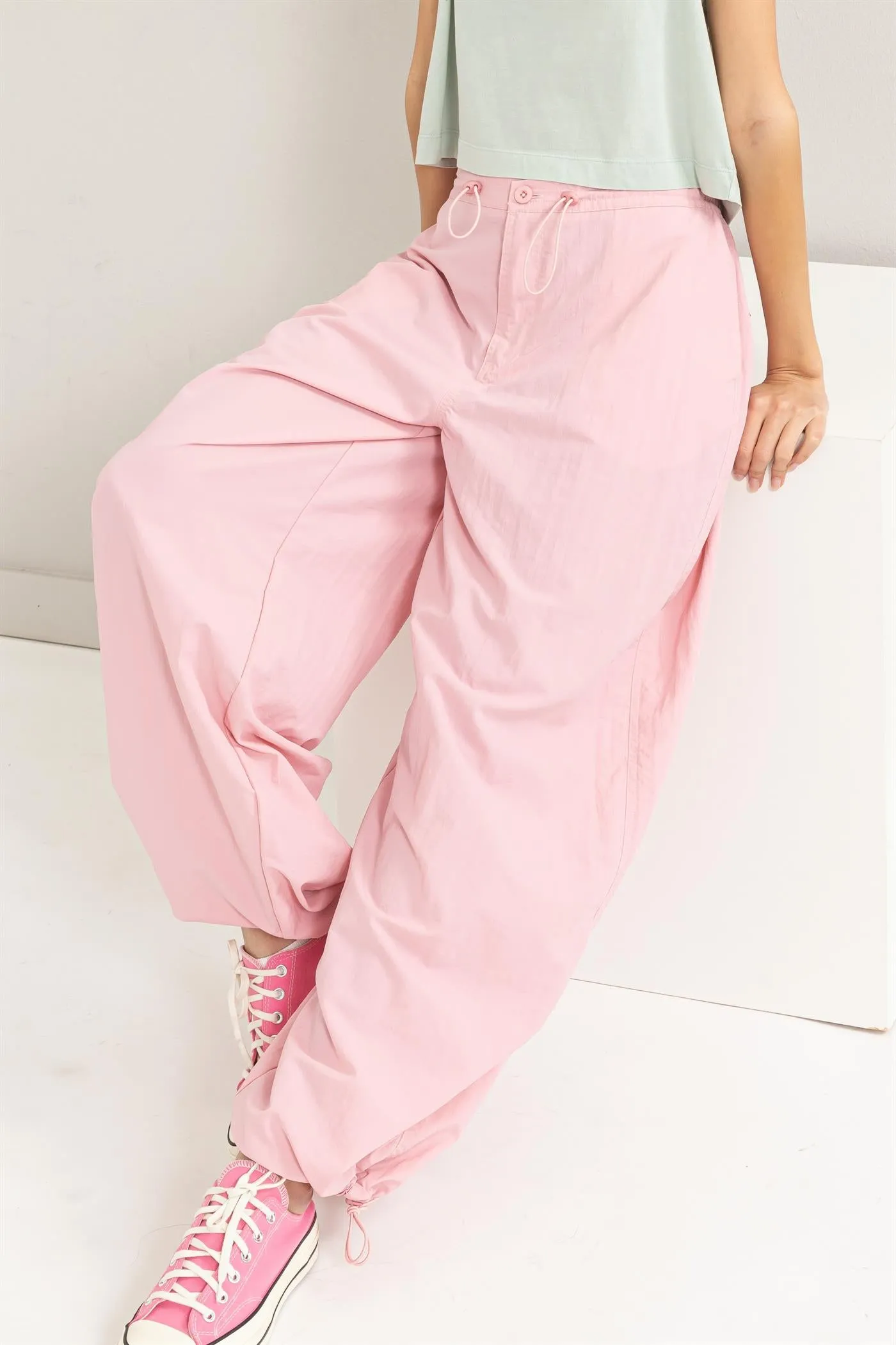 DZ24C114-High-waist Parachute Pants