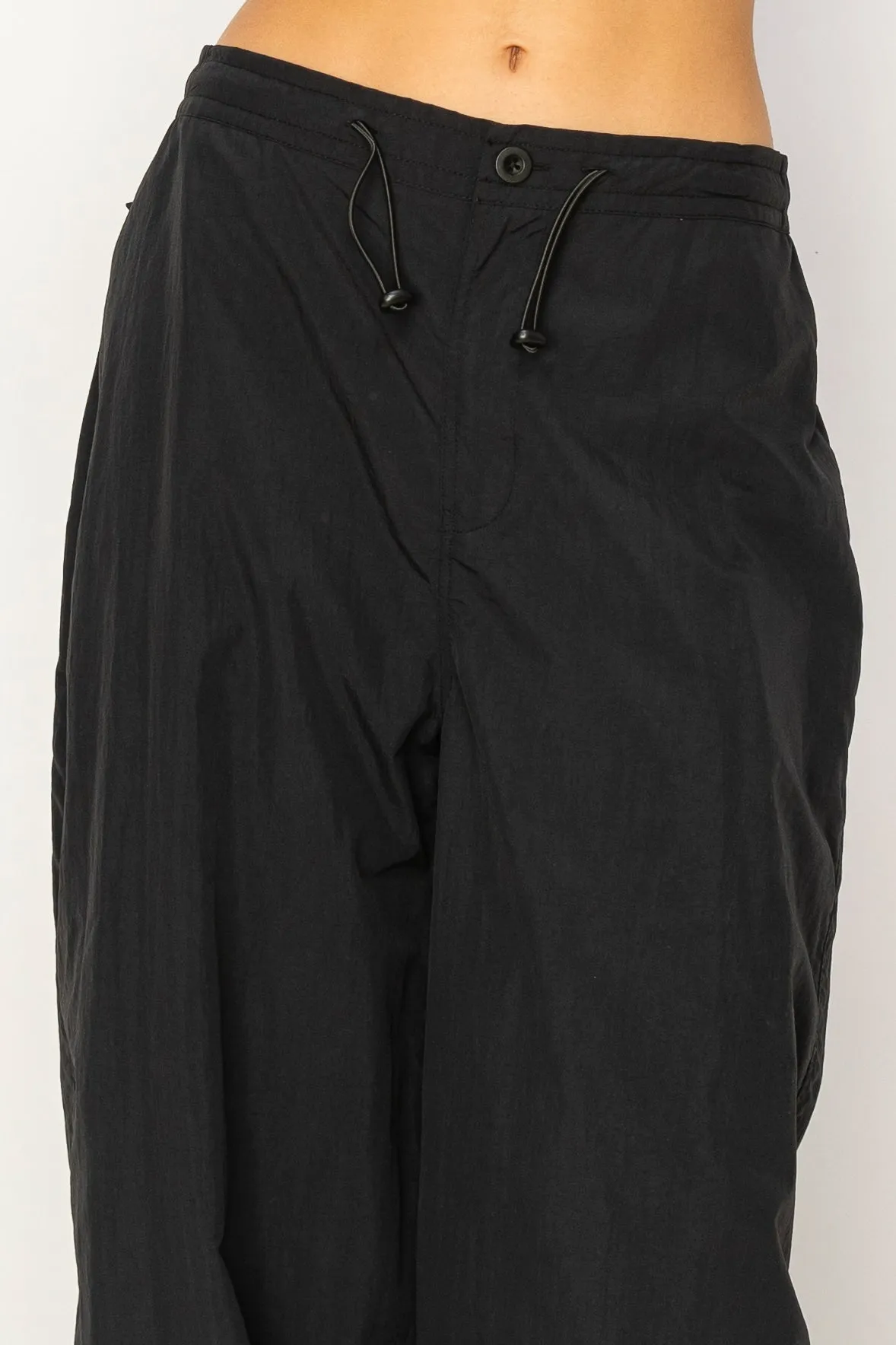 DZ24C114-High-waist Parachute Pants