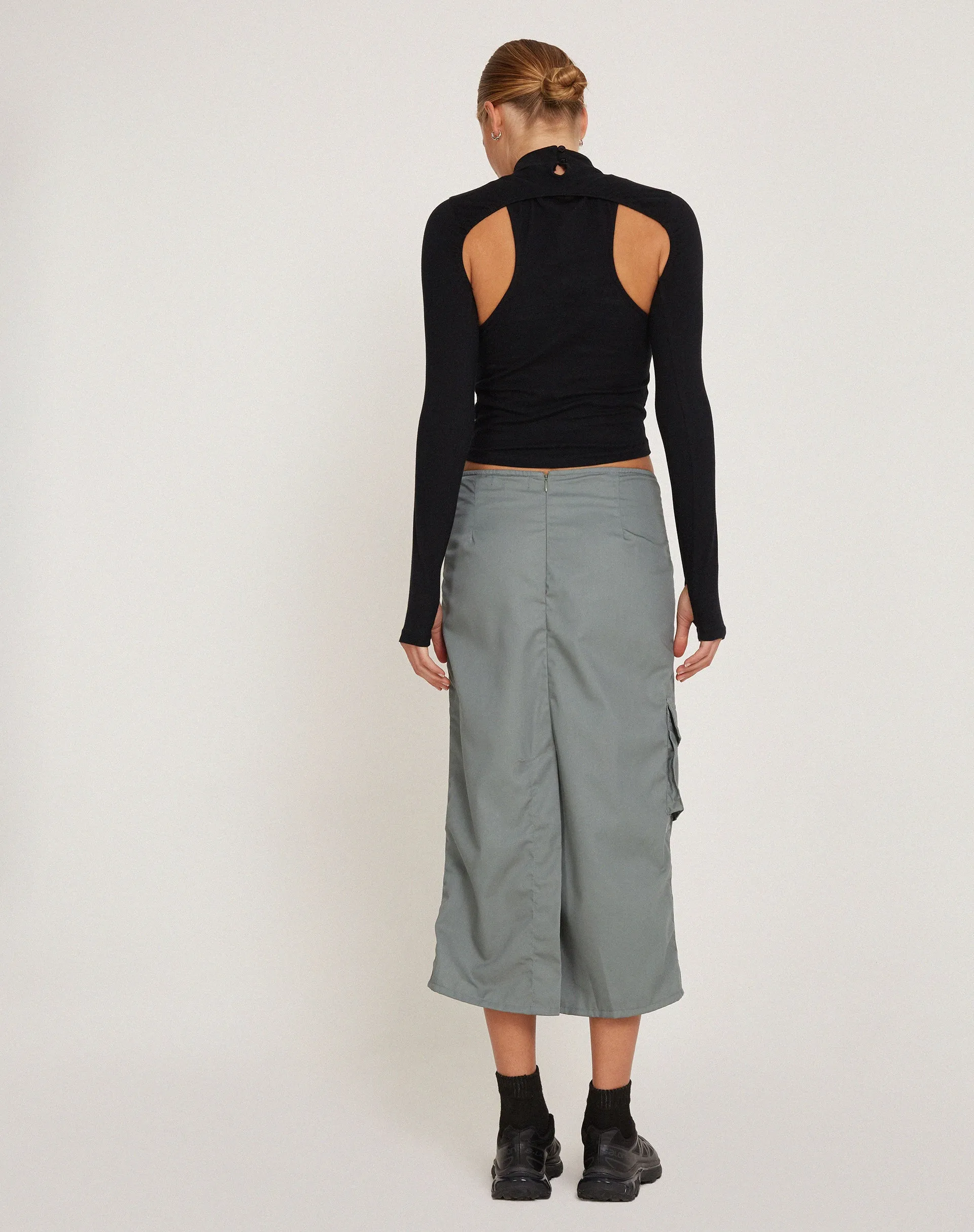 Enore Midi Skirt in Stone Blue