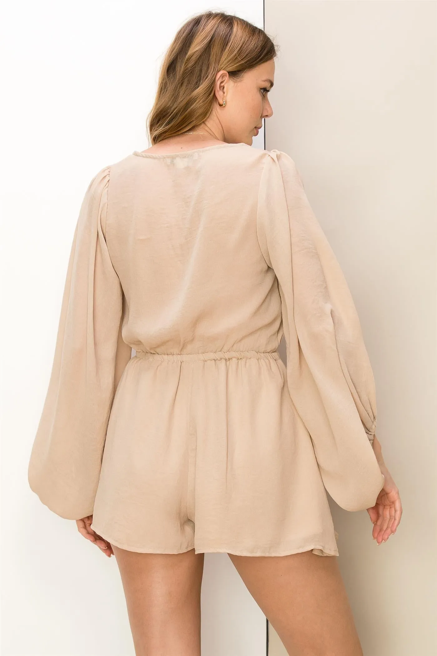 HF23E810-LONG SLEEVE BUTTON-FRONT ROMPER