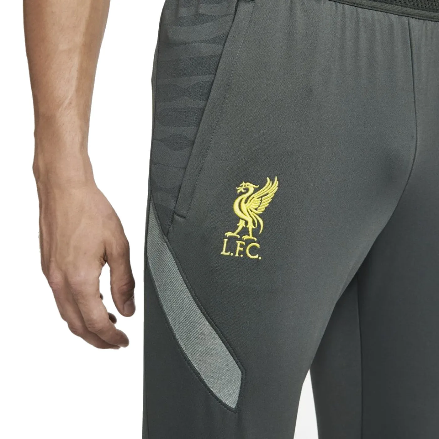 Liverpool FC grey training Thermal soccer tracksuit 2022 - Nike