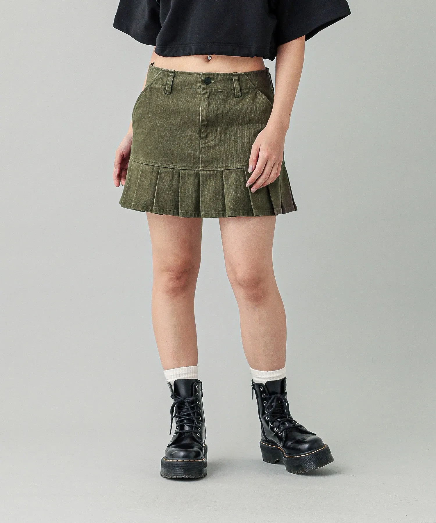 LOW RISE PLEATED MINI SKIRT