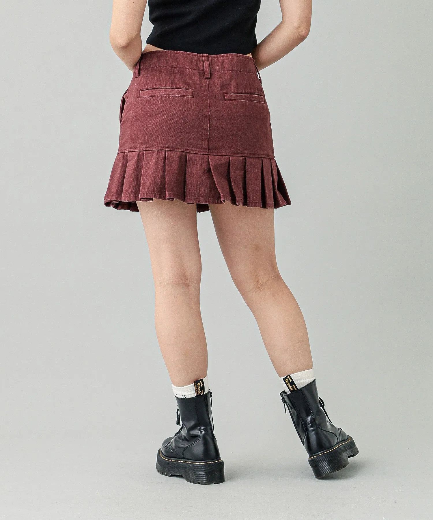 LOW RISE PLEATED MINI SKIRT