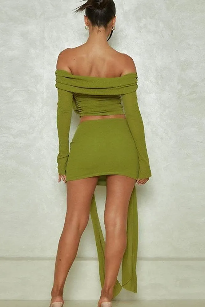 Pleated off shoulder short skirt two-piece suit