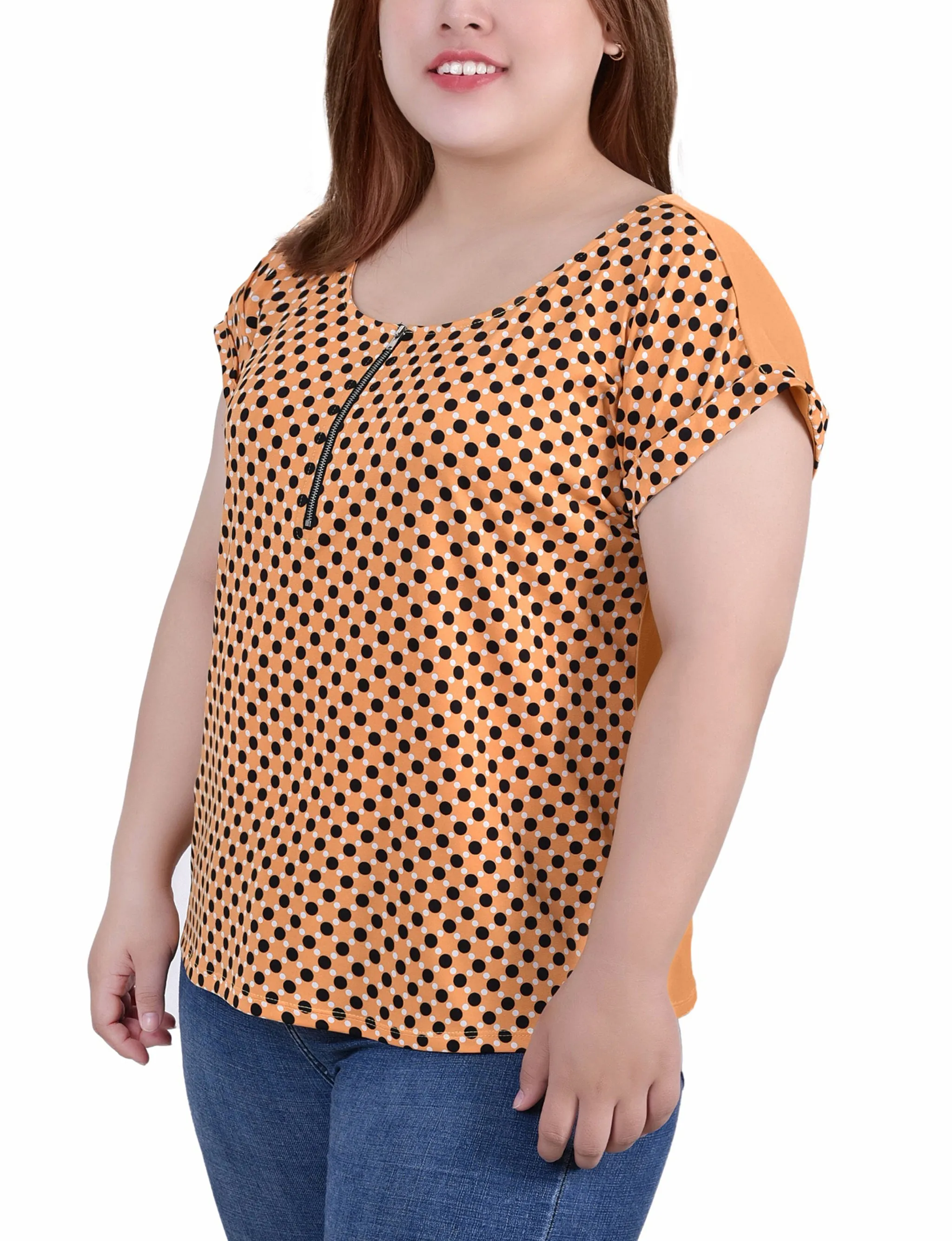 Plus Size Short Sleeve 1/2 Zip Knit Top