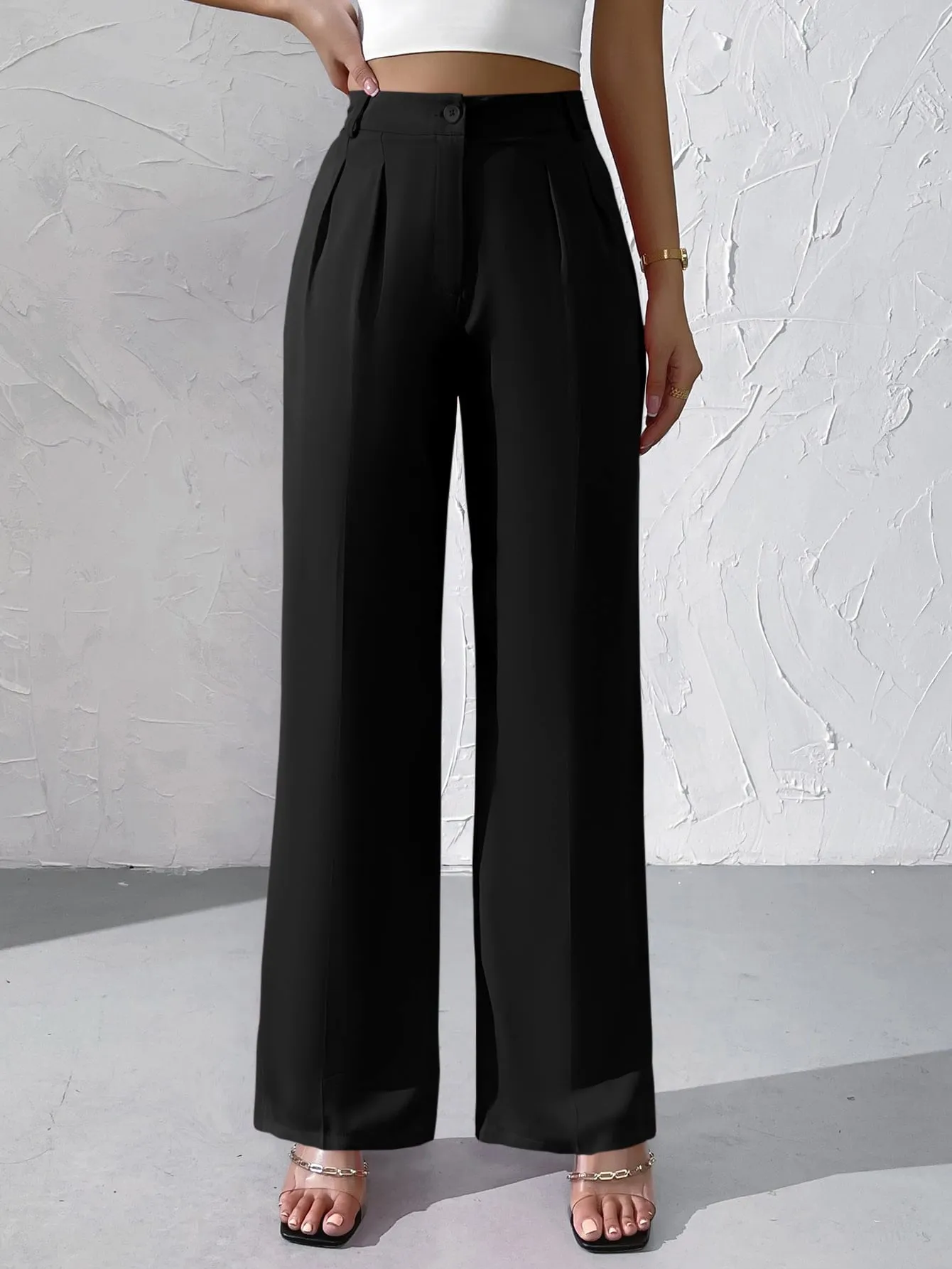 Privé High Waist Plicated Detail Straight Leg Pants