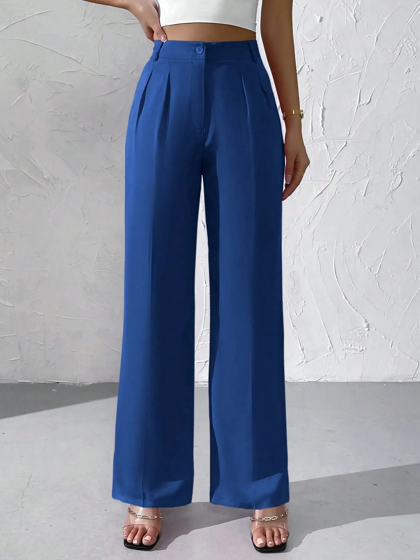 Privé High Waist Plicated Detail Straight Leg Pants