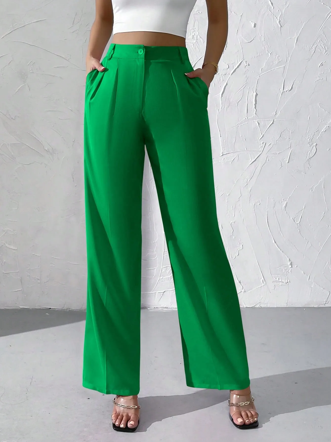 Privé High Waist Plicated Detail Straight Leg Pants