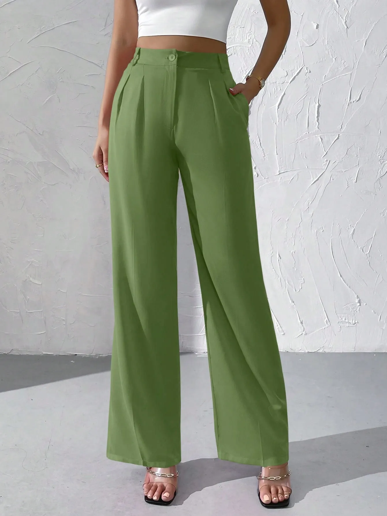 Privé High Waist Plicated Detail Straight Leg Pants