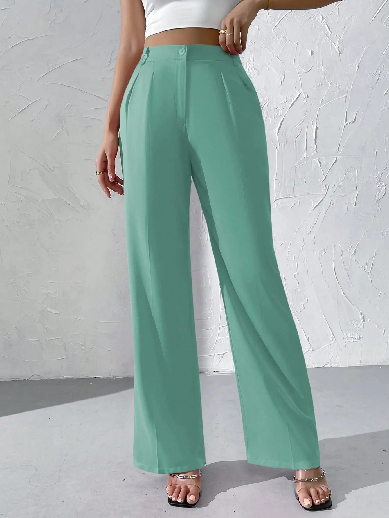 Privé High Waist Plicated Detail Straight Leg Pants