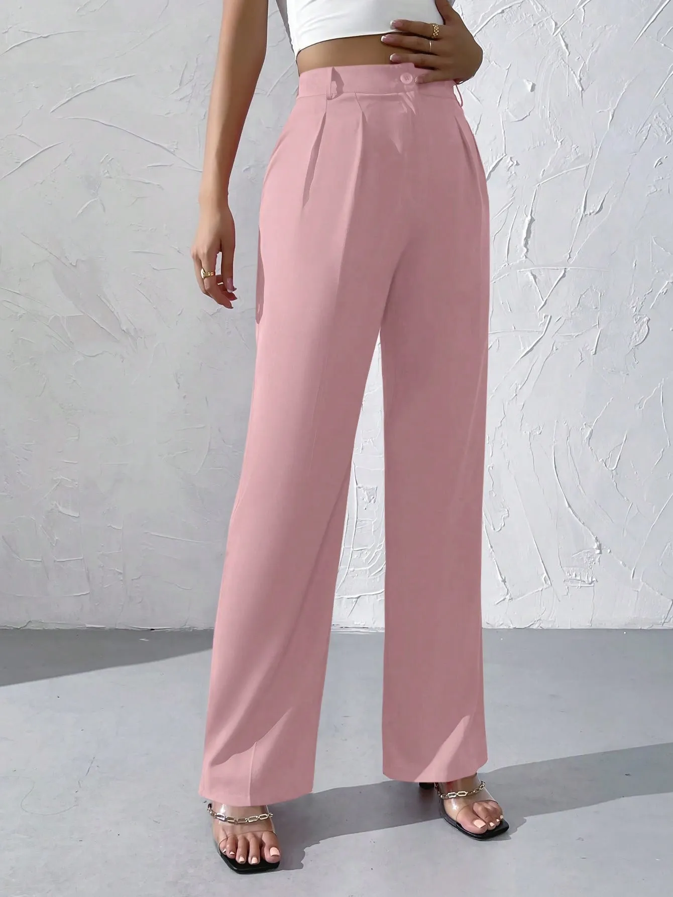 Privé High Waist Plicated Detail Straight Leg Pants