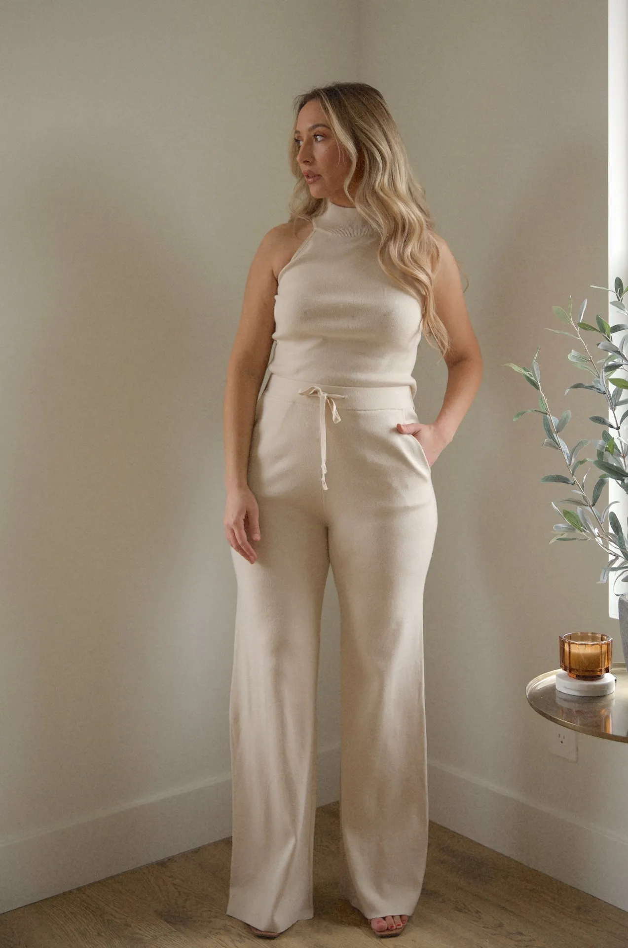 Raya Cream Sleeveless Turtleneck Top