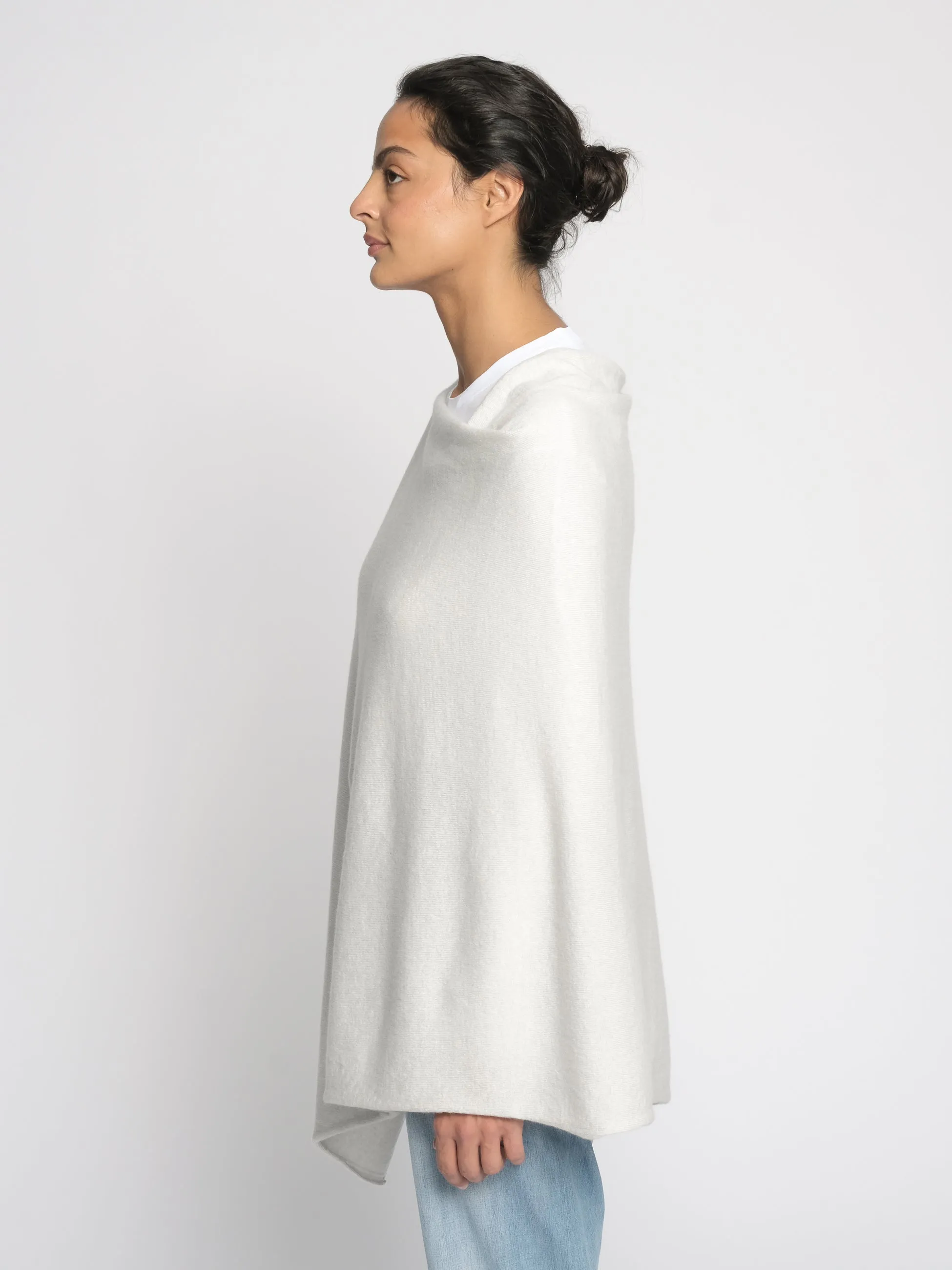 THE CLASSIC PONCHO | White Sail