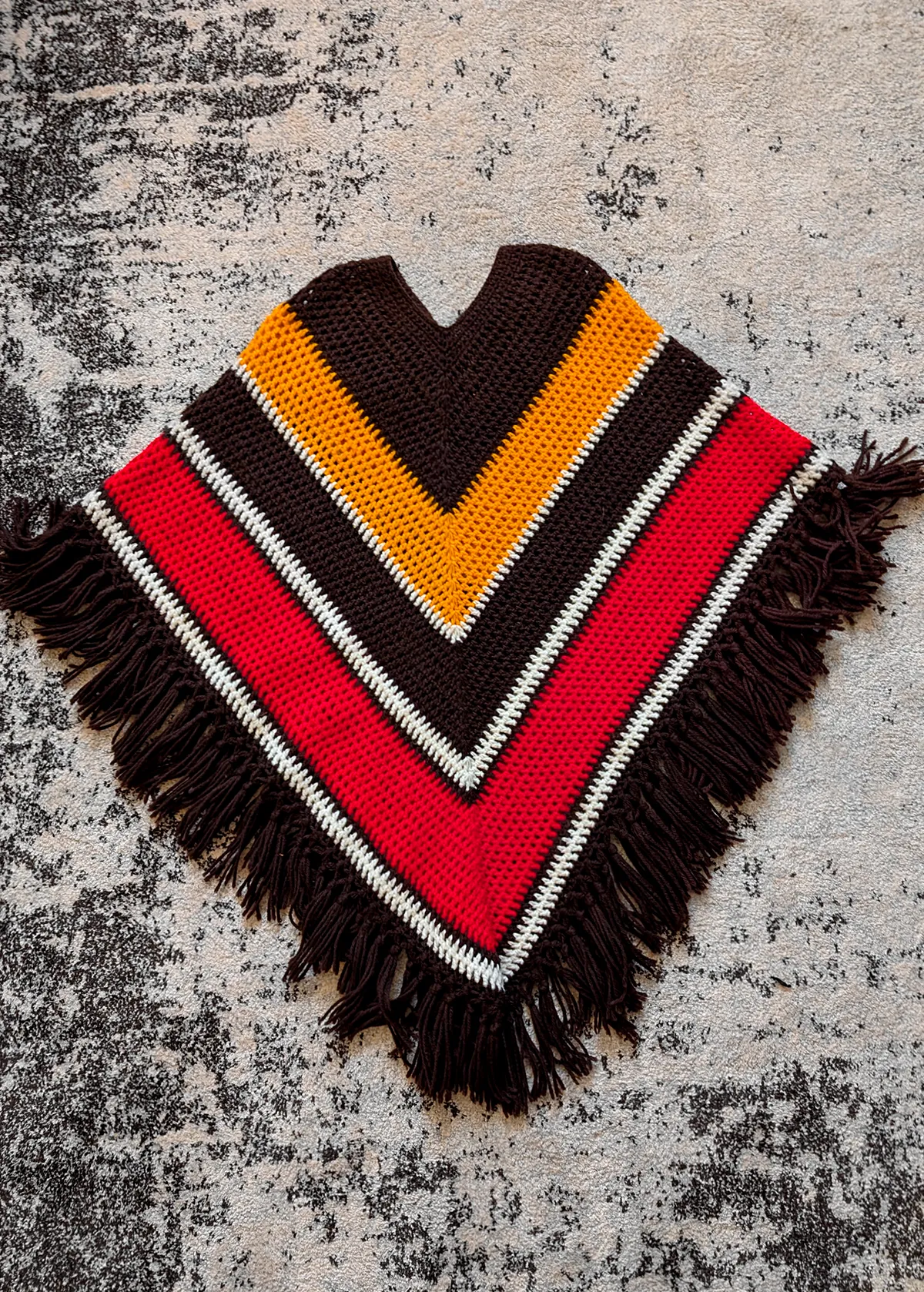 Vintage '70s Chevron Crochet Poncho