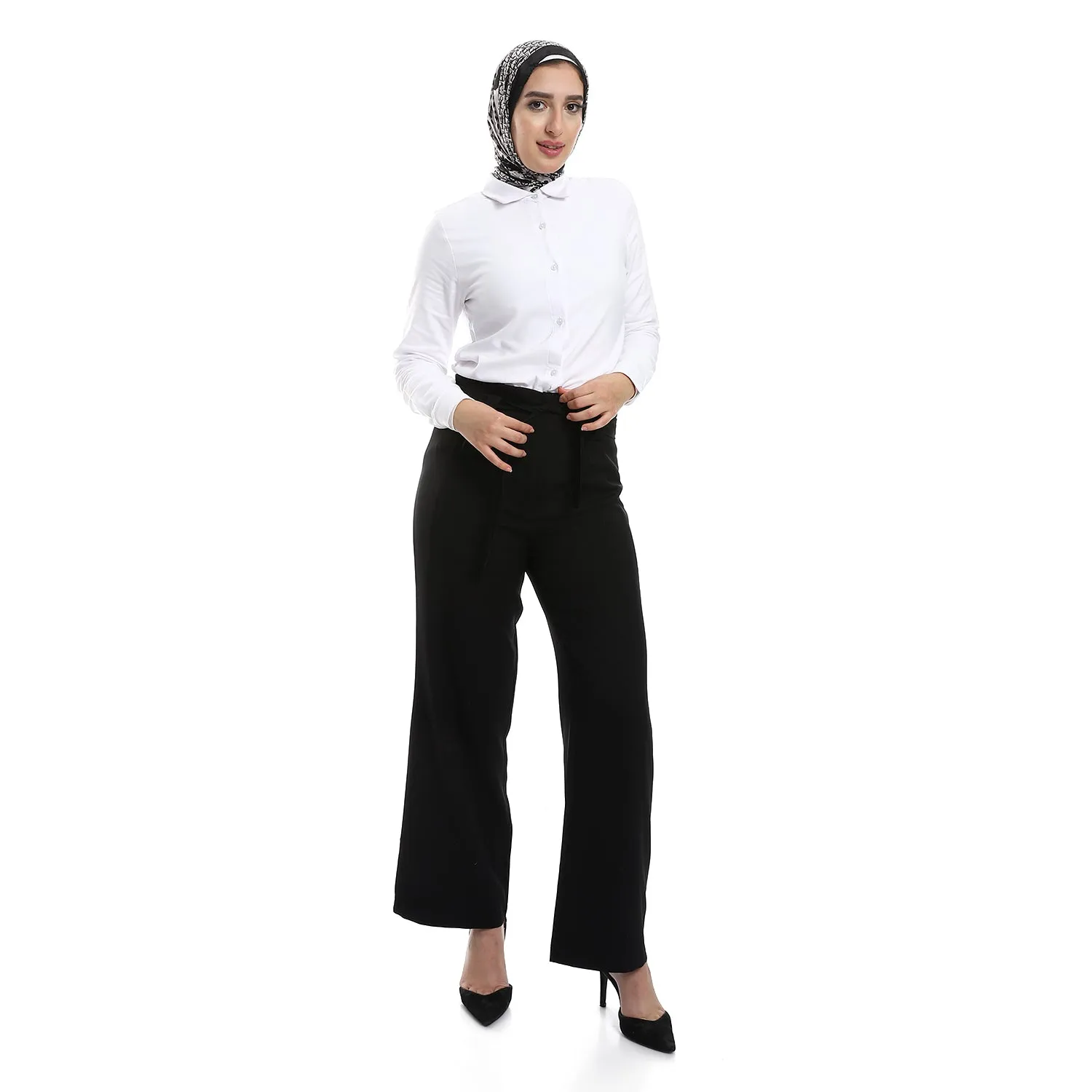 Zipper Closure With Adjustable Belt Trouser