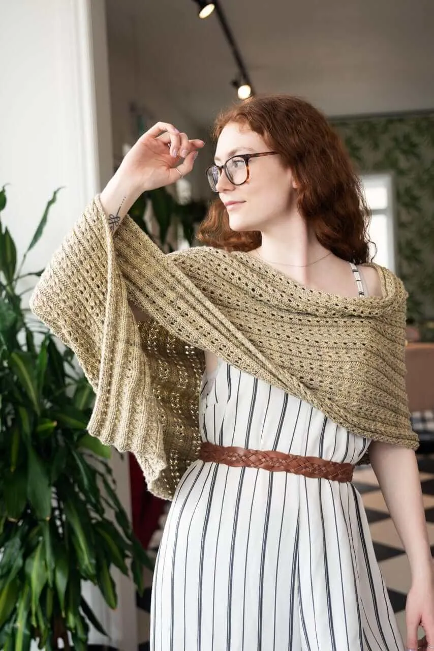 Zulia Poncho Knitting Pattern