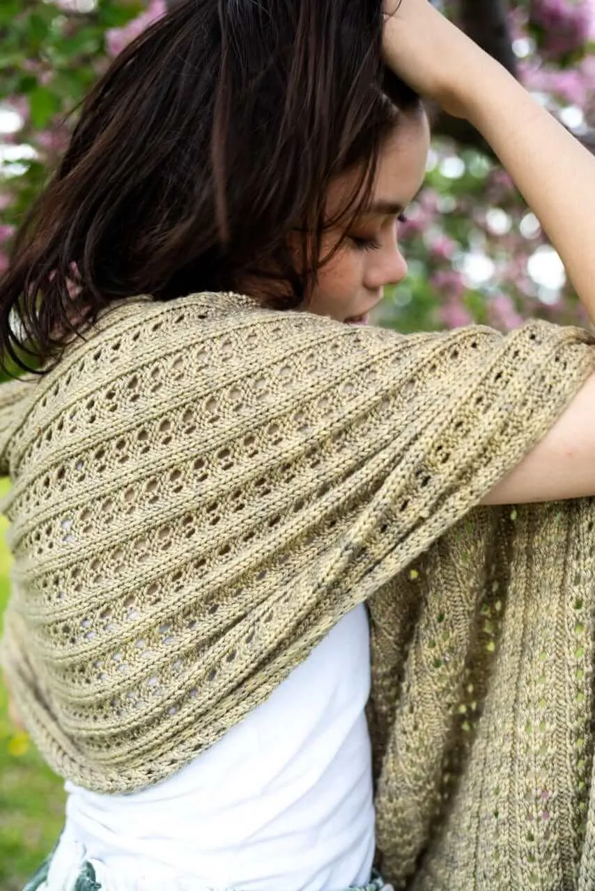 Zulia Poncho Knitting Pattern