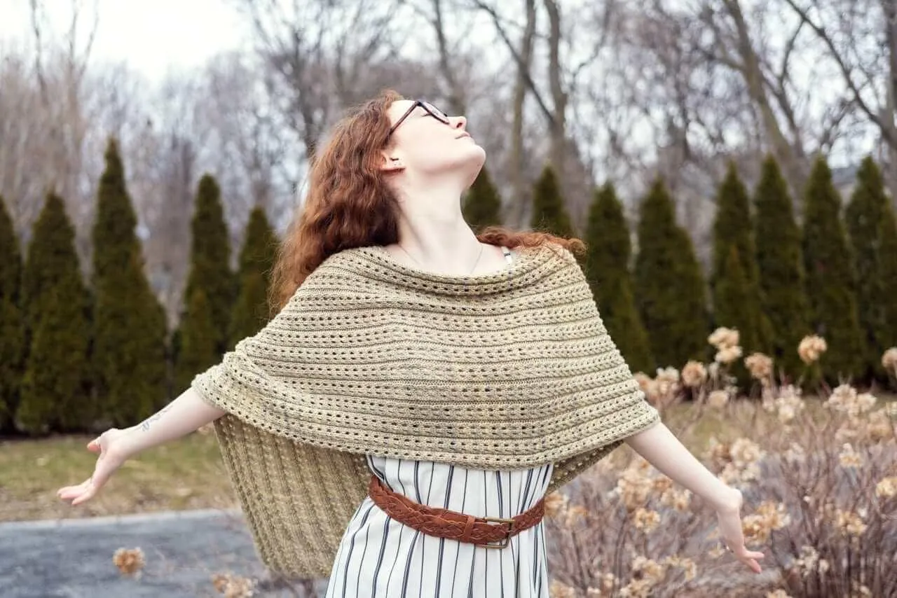 Zulia Poncho Knitting Pattern